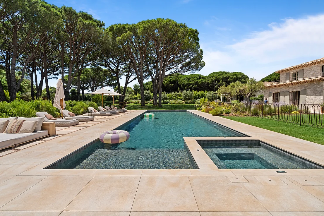 Villa Shesh